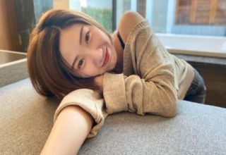 Đời còn gì vui hơn khi được chịch em gái xinh như hot girl Li Er